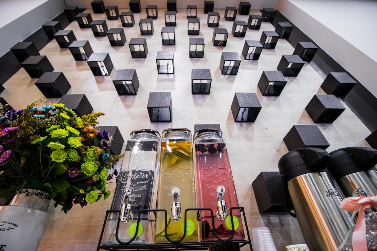Hotel American Visa Tower Богота Экстерьер фото